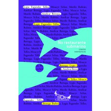 No Restaurante Submarino