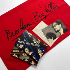 Malcolm X 100 Anos: Kit Exclusivo Com 2 Livros + Bandeira + Postais