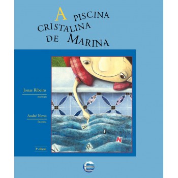 A Piscina Cristalina De Marina